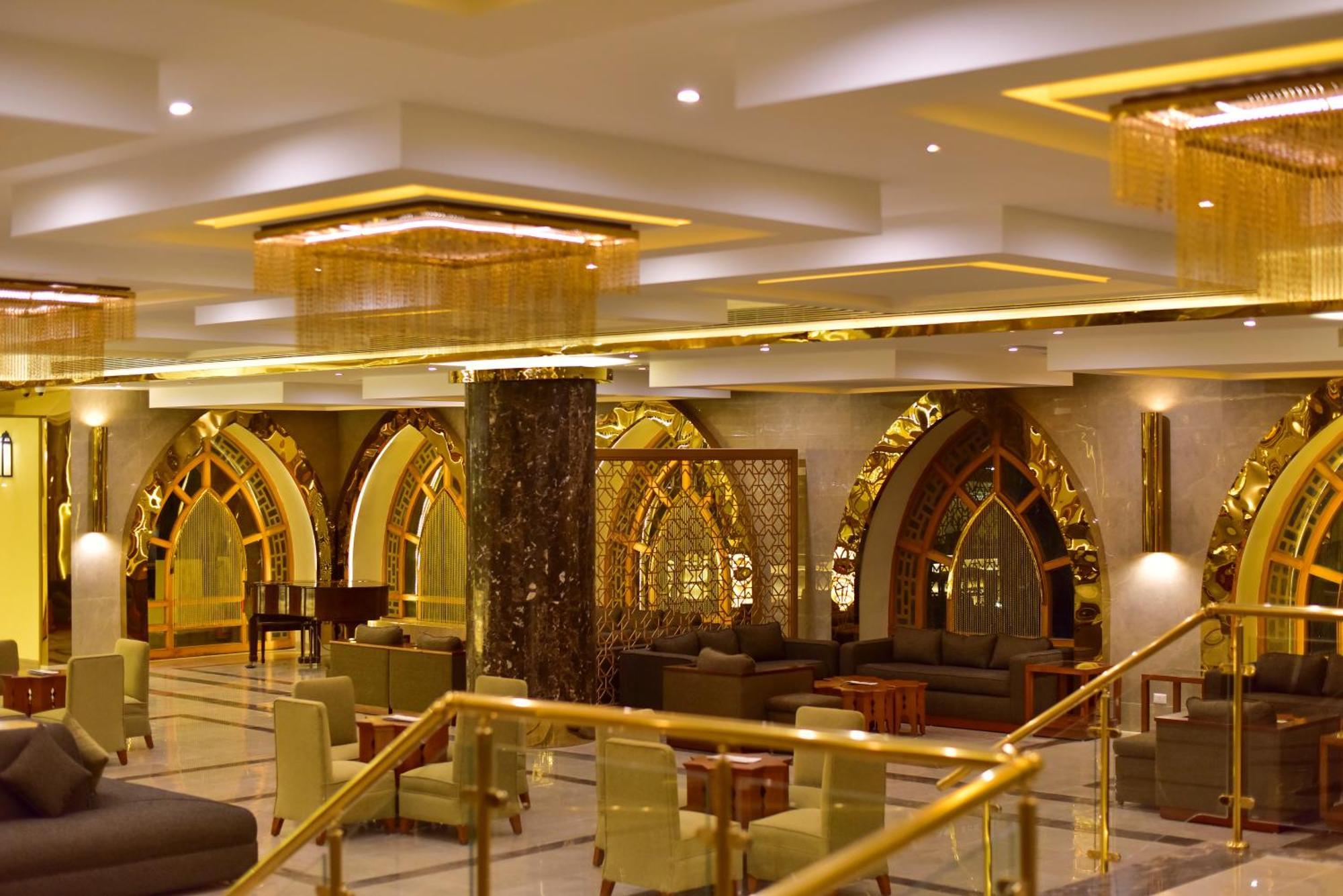 The Grand Hotel Sharm El Sheikh Exterior photo The interior of the hotel