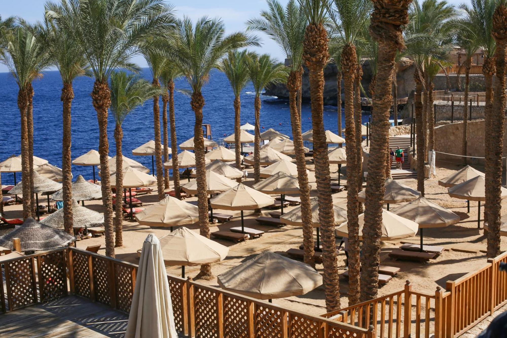 The Grand Hotel Sharm El Sheikh Exterior photo Beach at the Hilton Taba